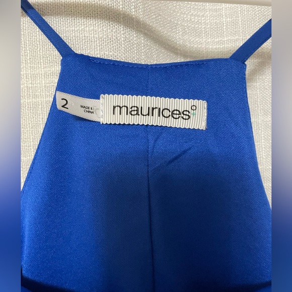 Flowy embroidered top. - Picture 4 of 4